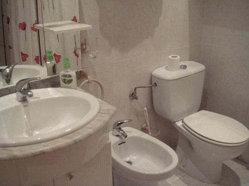Hostal Villamanez Madrid Bagian luar foto